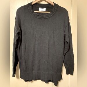 Old Navy Women's Black Crew Neck Sweater